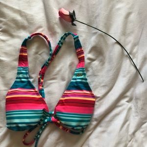 Roxy bathing suit top